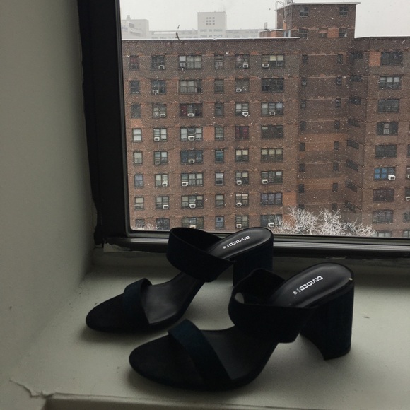 Heels - Picture 5 of 5